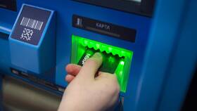 Банкомат Сбербанка удержал карту: что делать в Линии Любви